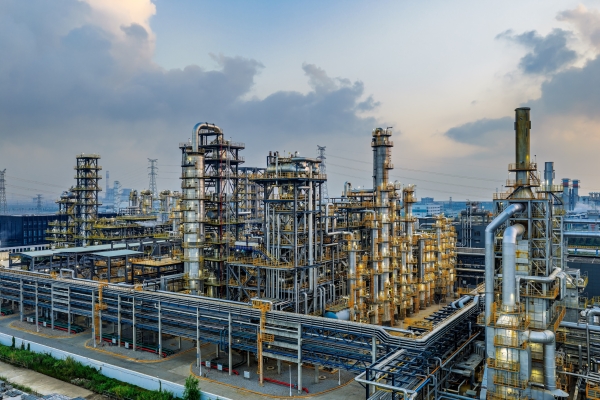 Aerial,View,Of,Oil,Refinery,And,Chemical,Plant,With,Storage